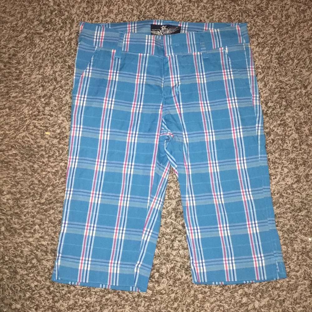 Capris - Picture 1 of 2